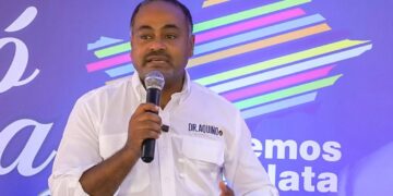 Asmín Aquino pide a la JCE revisar distribución de escaños para elecciones 2024-2028