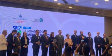MICM y AIRD celebran foro sobre combate al comercio ilícito