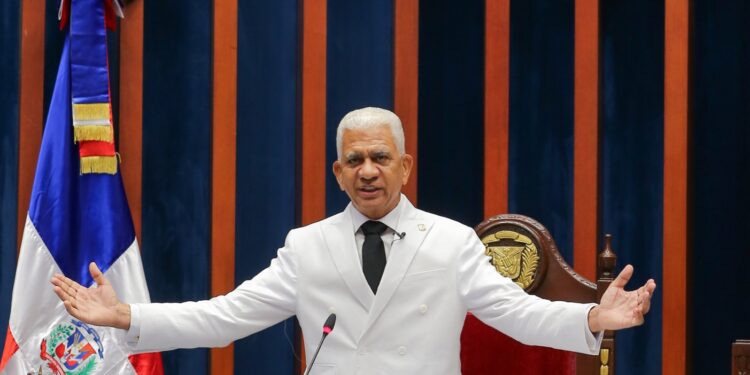 Presidente del Senado afirma se garantizará institucionalidad y trabajará por mejores intereses en RD