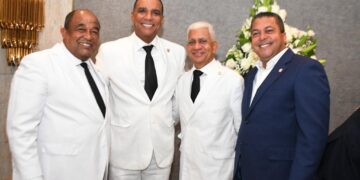 Presidente del Senado afirma por vez primera en ese hemiciclo hay representación de  siete partidos