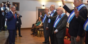 Juramentan personalidades como miembros de honor del Instituto Duartiano