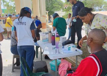 Tras explosión, el COIN realiza operativo médico en San Cristóbal para brindar apoyo integral a la comunidad afectada