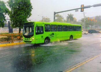 OMSA anuncia cambios en el horario de servicio por tormenta tropical Franklin