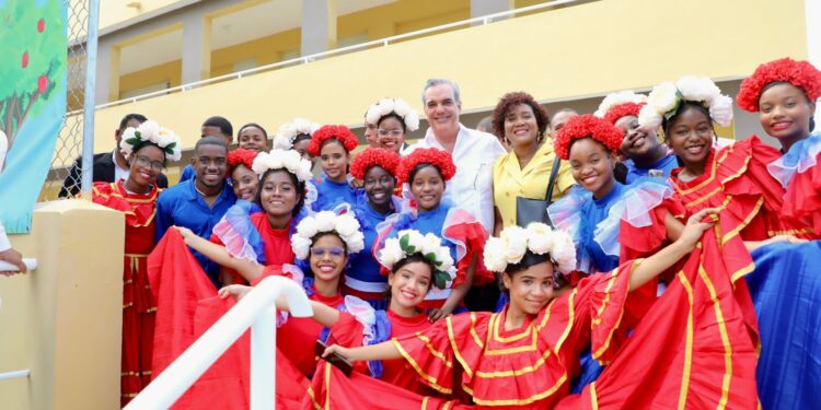 Inicia año escolar 2023-2024 con grandes innovaciones para mejorar la calidad de la educación