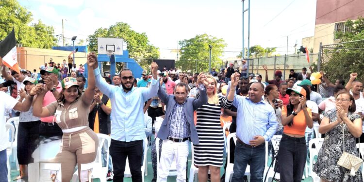 El Partido MODA  proclama candidato a regidor en Santo Domingo Este