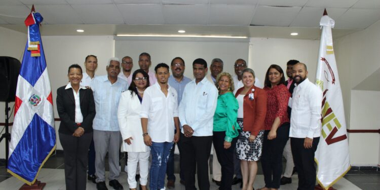 UNEV Y CONAJUCRI-RD unen voluntades para erradicar violencia en escuelas