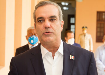 Presidente Luis Abinader deroga varios nombramiento de embajadores