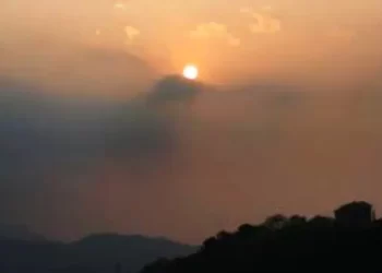 Cielo brumoso, elevadas temperaturas, aguaceros locales y tronadas hacia interior del país