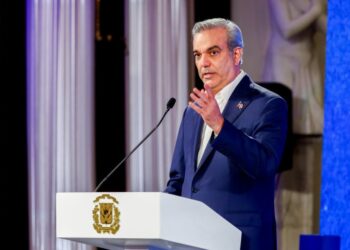 Abinader se reunirá con presidente de Kenia para tratar despliegue de fuerza en Haití