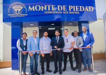 Monte de Piedad celebra la Inauguración de la Remodelación de la Avenida Teniente Amado, Sucursal Duarte