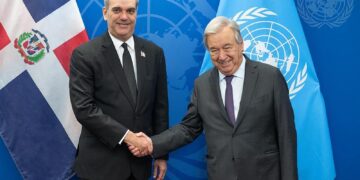 Abinader solicita a Secretario General ONU redoblar esfuerzos para despliegue misión de seguridad en Haití