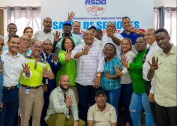 Emil Viloria denuncia instalaciones del ayuntamiento son un comando de campaña de