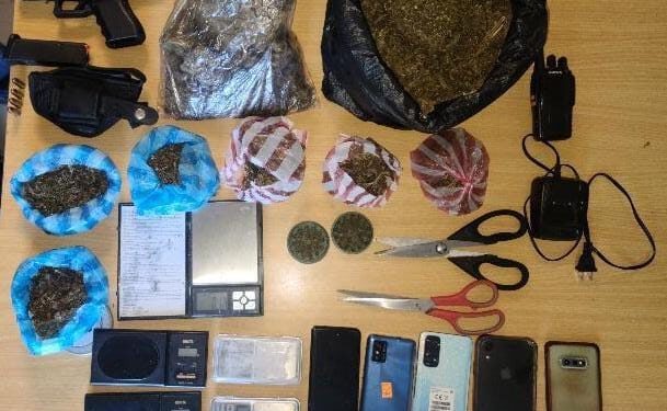 Policía Nacional y MP ocupan drogas, un arma de fuego  en provincia Peravia