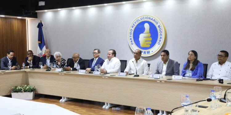 PRM convoca militancia a votar este 1 de octubre