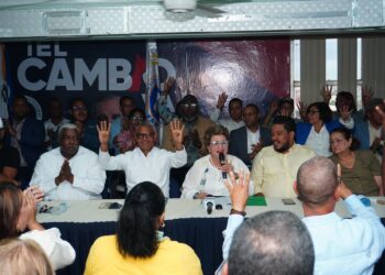 Funcionarios municipales aseguran PRM solo gana con Manuel Jiménez