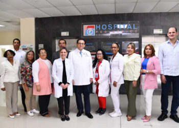 Autoridades de Salud realizan recorrido en seguimiento al estado de salud de pacientes con dengue