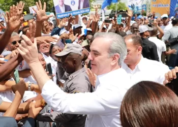 Abinader asegura PRM va a las calles a defender su buena gestión de Gobierno