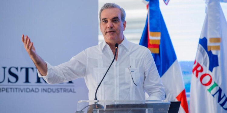 Luis Abinader advirtió que la frontera con Haití seguirá cerrada