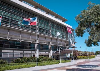 MP presenta acusación contra ejecutivos bancarios; conocerán el lunes juicio preliminar