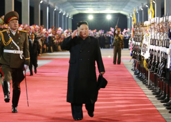 Kim Jong-un llega a Rusia para reunirse con Vladímir Putin