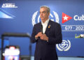 Presidente Abinader pisa RD tras participar en Cumbre G77 en Cuba