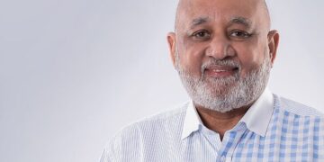 Roberto Fulcar viajó a Boston este fin de semana para seguimiento proceso médico