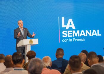 Abinader presenta en detalles los avances de la transformación policial
