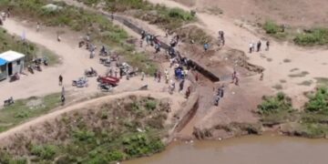 Vocero de la Presidencia informa sobre el cierre del paso del agua en el río Masacre por ciudadanos haitianos