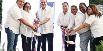 Abinader deja iniciado trabajos remodelación Hospital Jaime Sánchez en Barahona