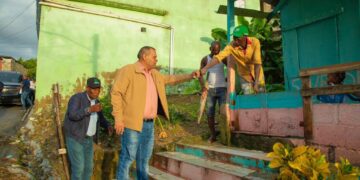 Alcalde SDN intensifica jornadas de fumigación y descacharrización contra el Dengue 