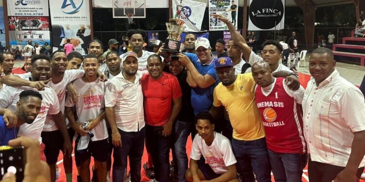 Culmina con éxito Torneo de Baloncesto Superior en Pedro Brand
