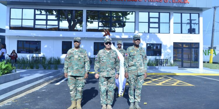 Posesionan nuevo director en las Escuelas Vocacionales de las Fuerzas Armadas y la Policía Nacional