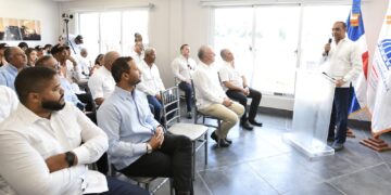 MOPC inicia certificación de empresas proveedoras que cumplan requisitos de calidad en elaboración de asfalto