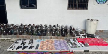 PN y MP ocupan 10 pistolas, 72 hookahs y otros artículos en discoteca en Villa María
