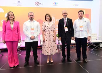 Evento de educación QS Américas se inaugura en RD a través de UNICARIBE