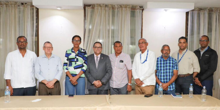 Edeeste anuncia amplio programa para atender necesidades eléctricas en La Altagracia