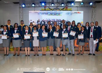 Iglesia Adventista en el Sureste gradúa 533 nuevos líderes para servir la juventud dominicana
