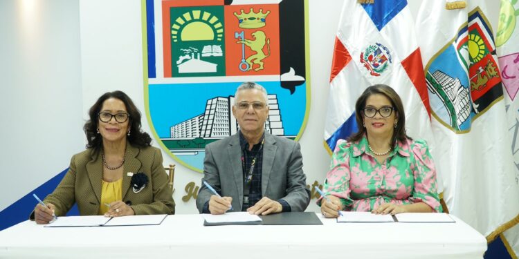 Ayuntamiento de Santo Domingo Este y CONANI trabajarán en favor de la niñez en situación de calle del municipio