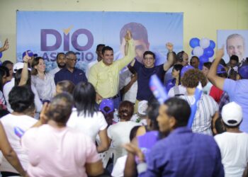 Dío Astacio aumenta su ventaja con la entrada de la fuerte estructura del Diputado Carlos de Jesús