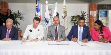 Alianza entre la Liga Municipal, Unicaribe y el ICE formará aspirantes a cargos municipales