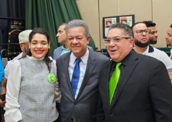 Seccional FP de Long Island y Juventud Pueblista realizan encuentro con Leonel Fernández