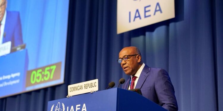 Ministro Almonte aboga por tecnologías e investigaciones sobre la energía nuclear en beneficio de la humanidad y el medio ambiente