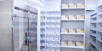 Ministerio de Salud Pública remodela y moderniza su farmacia de Medicamentos de Alto Costo en el Robert Reid Cabral