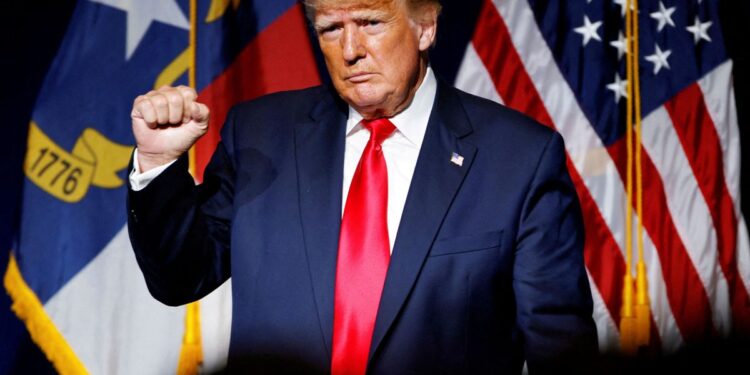 Siete candidatos aspiran a desviar el foco de Trump en nominación republicana