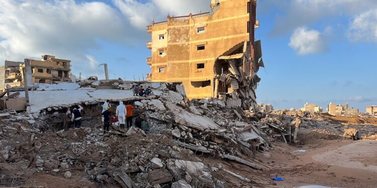 Sube a 11,300 cifra de muertos por ciclón Daniel en Libia, con 10,000 desaparecidos