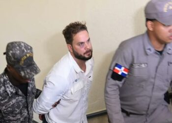 Jueces ordenan libertad pura y simple a cubano agredió agente Digesett