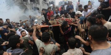 Contabilizan más de 8,000 muertos por bombardeos de Israel en Franja de Gaza