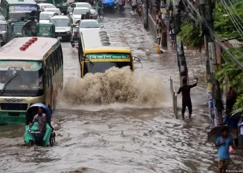 Al menos 23 soldados desaparecidos tras inundaciones súbitas en el norte de la India