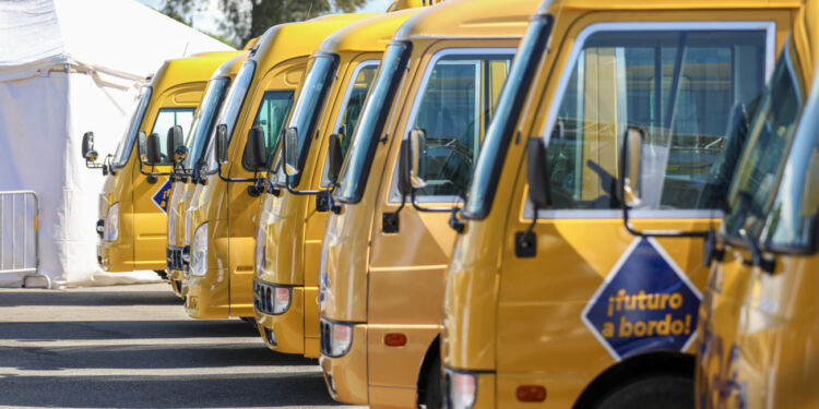 Sistema de Transporte Estudiantil amplía servicios en Sabana Perdida y Los Alcarrizos