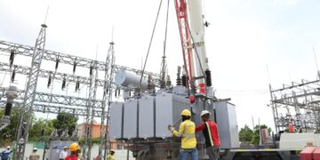Edeeste instala transformador más potente para suplir aumento de la demanda eléctrica en SPM